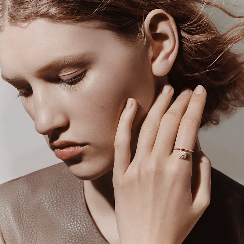 Hermes☆リングHermes Clou d'H PM パリ発 Hermès Clou d'H ring | Hermès Canada